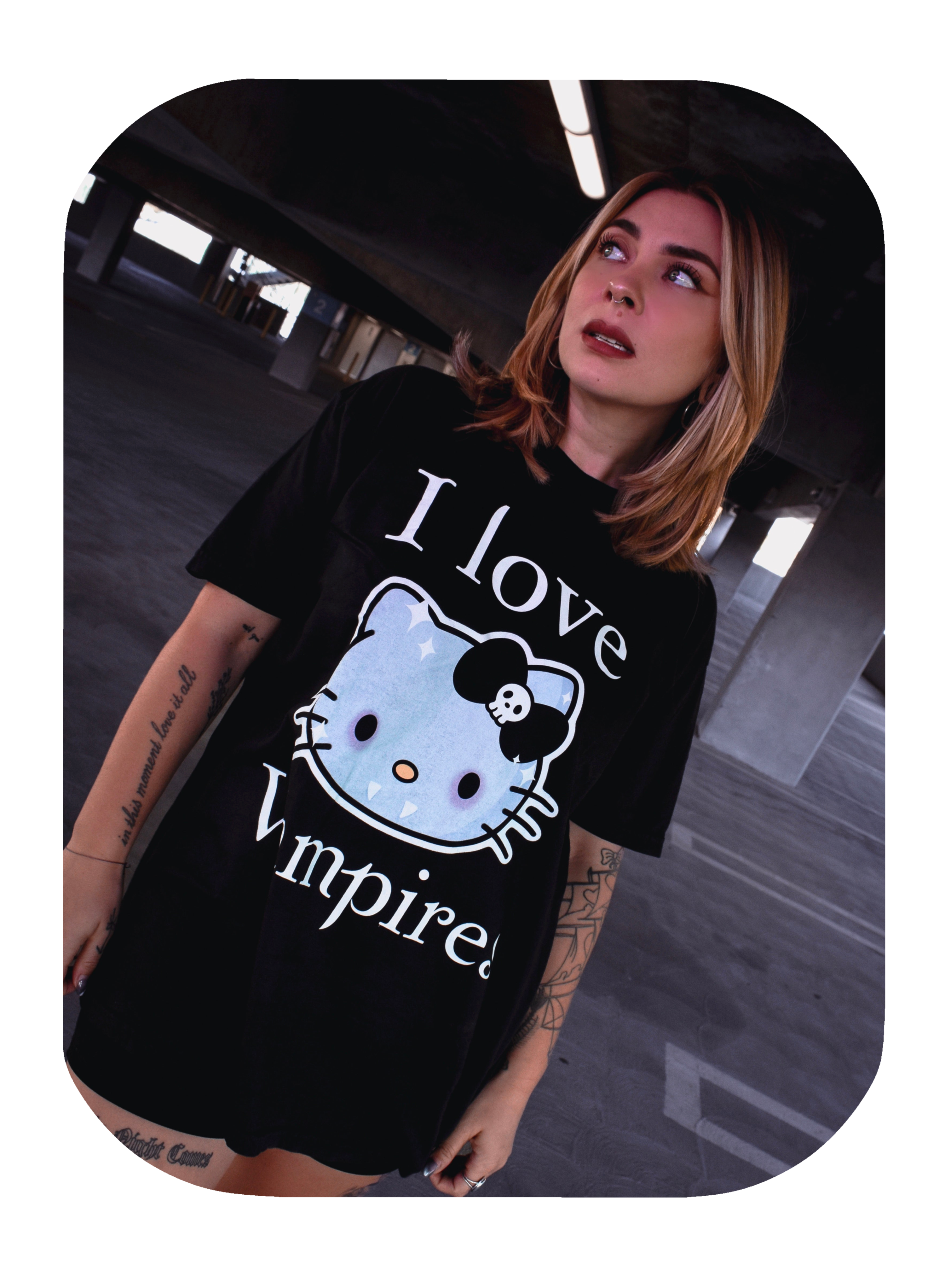 I LOVE VAMPIRES - TEE